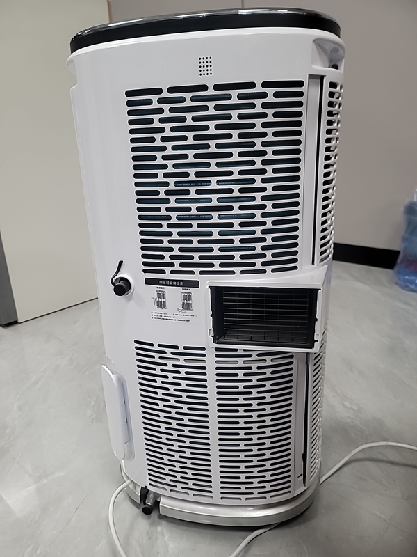 9000BTU पोर्टेबल वाष्पीकरण एयर कंडीशनर 4 ऑपरेशन मोड 2 प्रशंसक गति सुरक्षा बाल ताला